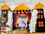 Lạc trong xứ sở Halloween đầy màu sắc của Hoa Trạng Nguyên